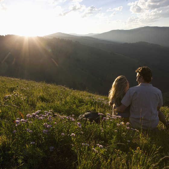 California's southern mountains provide plenty of scenery to enjoy together.