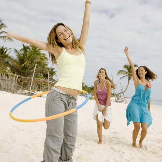 Use social media sites to find great deals for your girls' weekend at the beach.