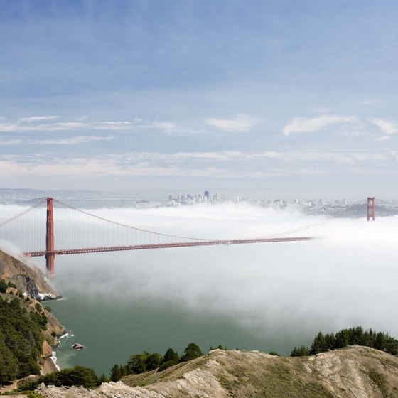 The fog rolling into San Francisco helps keep the coast cool.