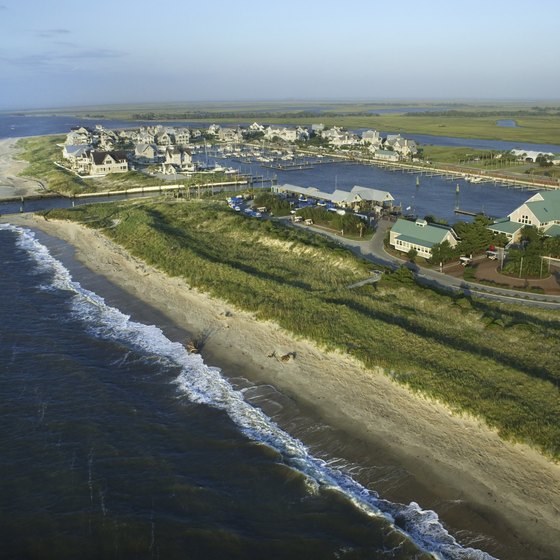 North Carolina's coastal region offers cottage accommodations near the Atlantic Ocean.