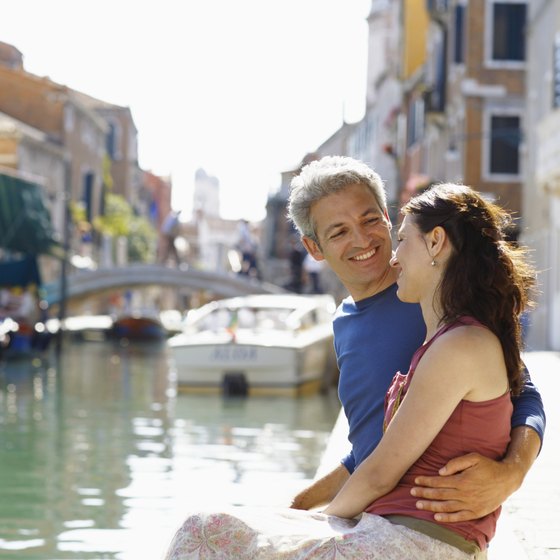 Keep on eye on flash sales on Twitter so you can get to Venice without spending a small fortune.