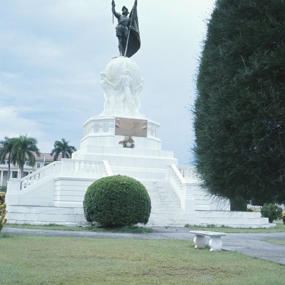 Monuments of explorer Vasco Núñez de Balboa can be found throughout Panama.