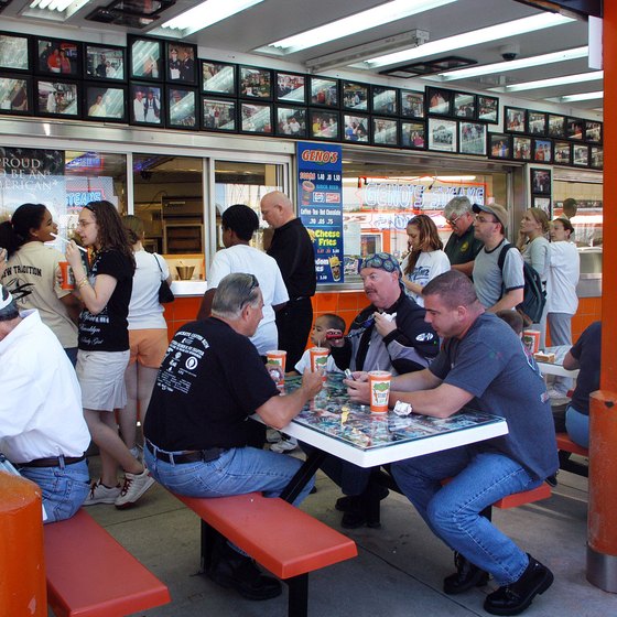 Many cheesesteak shops in Philadelphia -- such as Geno's Steaks -- have walk-up windows for ordering and covered sidewalk areas for eating.