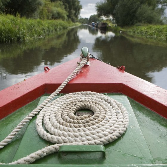 You can spend your vacation on one of London's canal systems.