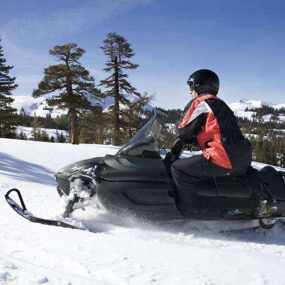 Explore 300 miles of snowmobile trails in Fon du Lac County.