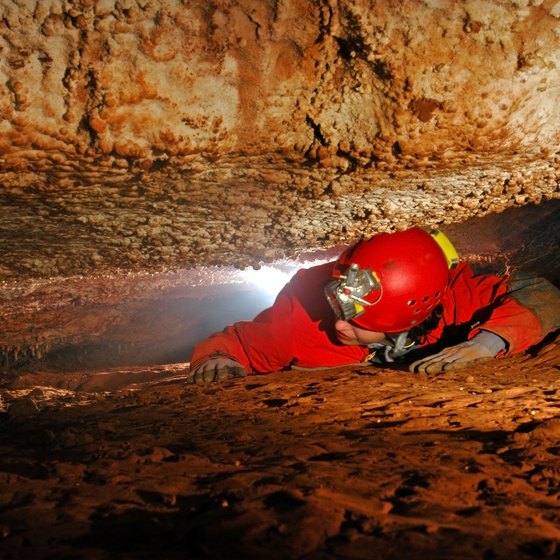 Spelunking Sites in Tennessee
