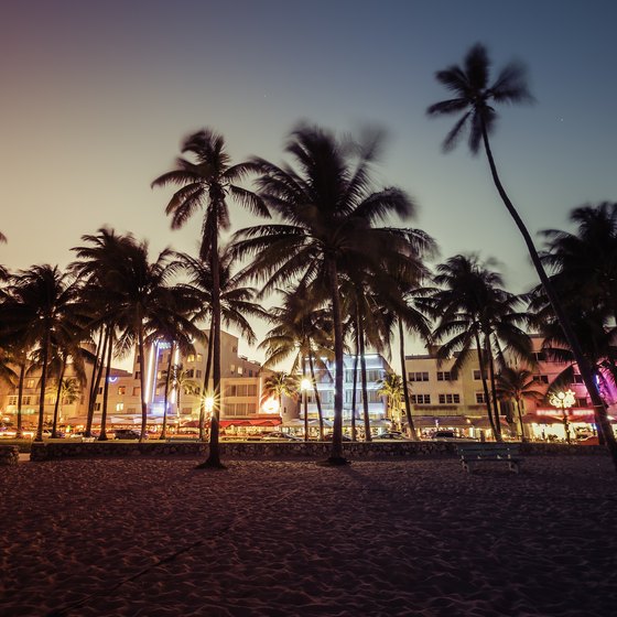 What Beaches Are Close to Miami?