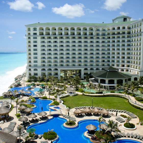 Cancun All-Inclusive Singles Hotels