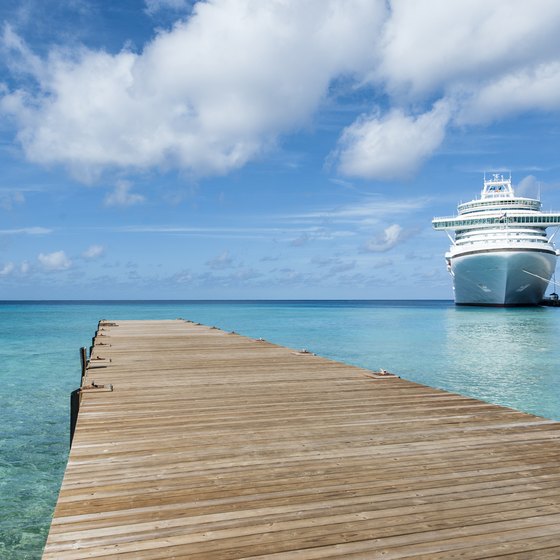 What Is a Pullman Bed on a Cruise Ship?