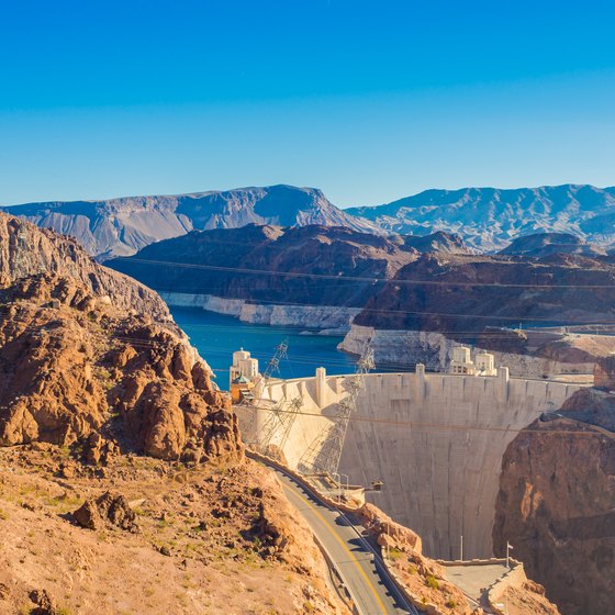 The Best Places to Take Pictures of Hoover Dam