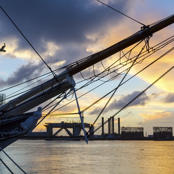 Where to Find Fishing Party Boats Near Galveston, TX