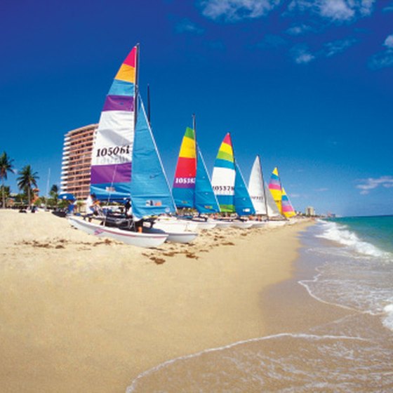 Fort Lauderdale's beaches are among the closest to Plantation, Florida.