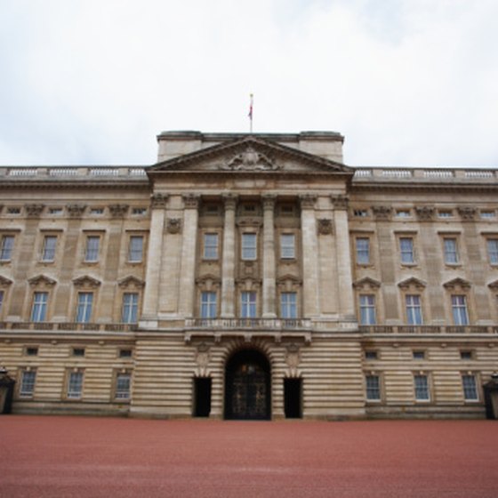 Buckingham Palace is one of London's best-known sights.