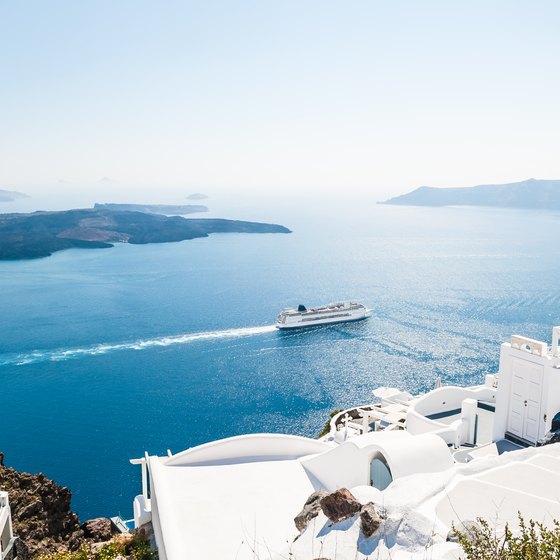 Luxury Cruises to Greek Islands