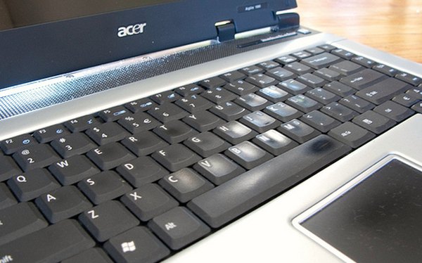 Cómo borrar todo el historial de una computadora portátil Acer (En 14 Pasos)