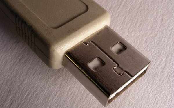 Cómo hacer un adaptador de USB a RCA