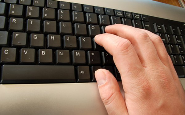 La posición correcta para escribir con el teclado (En 11 Pasos)