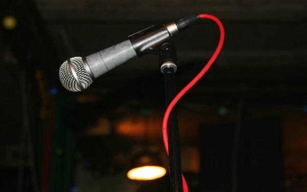 Cuáles son las diferencias entre los cables para micrófonos XLR y de baja impedancia