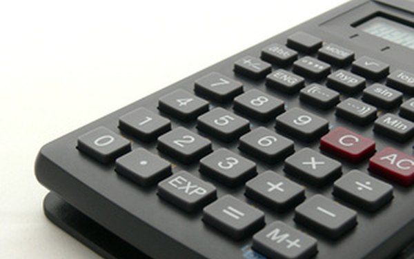 Cómo resolver ecuaciones con una calculadora Casio fx-991MS (En 5 Pasos)