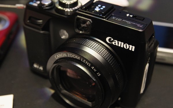 Cómo conseguir una marca de fecha en una cámara Canon PowerShot (En 8 Pasos)