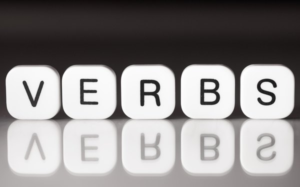 30 Phrasal verbs o verbos preposicionales que tienes que saber