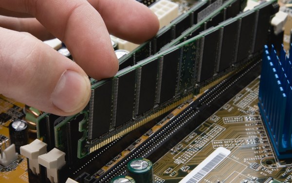 Cómo aumentar la RAM asignada en los gráficos integrados (En 4 Pasos)