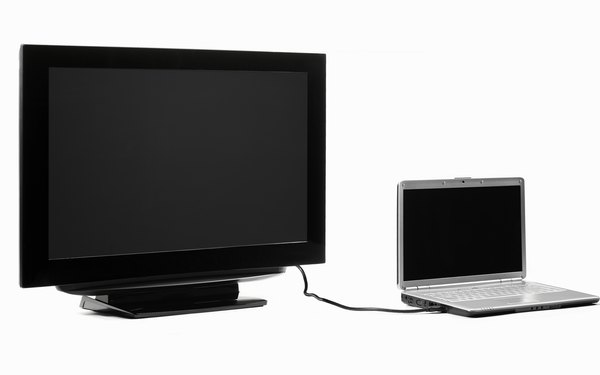 Cómo conectar un recibidor de DirecTV con un cable USB (En 4 Pasos)