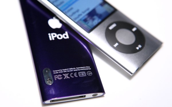 ¿Cuánto tiempo debe durar una batería en una iPod Nano de 5ta. generación?