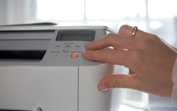 Cómo desactivar el chip del cartucho de tinta en una impresora HP 1050 (En 5 Pasos)
