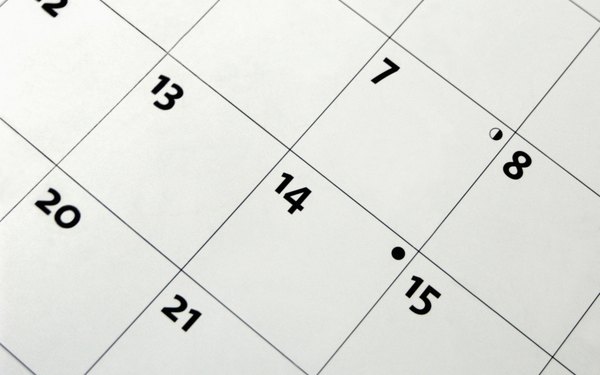 Cómo agregar un calendario desplegable en Excel 2007 (En 4 Pasos)