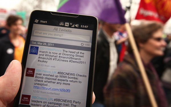 Los temas de tendencia en Twitter tienden a centrarse en temas de actualidad y cultura pop.