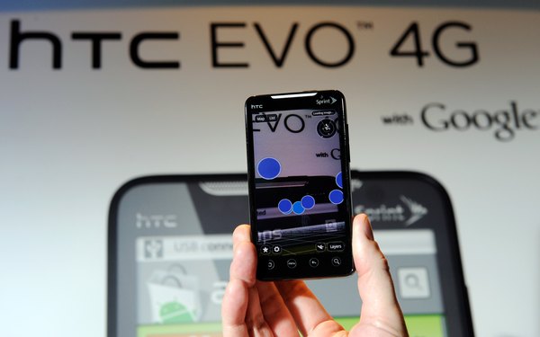 Cómo desbloquear el acceso a la memoria NAND en un teléfono EVO.