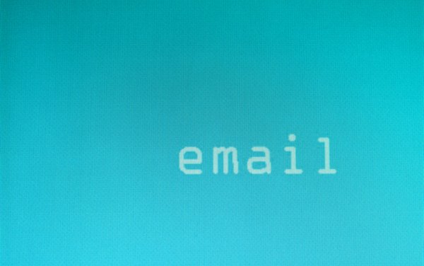 Cómo mover correos electrónicos de borradores al buzón de salida (En 4 Pasos)
