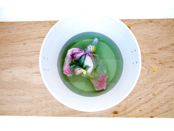 Set dye in cool water