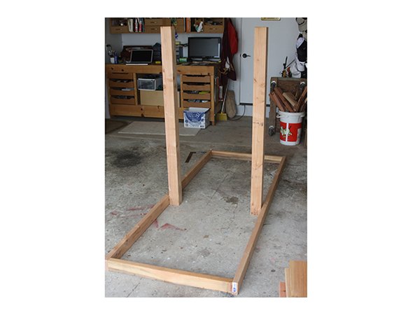 Catapult Base. Note the position of the 2X4s