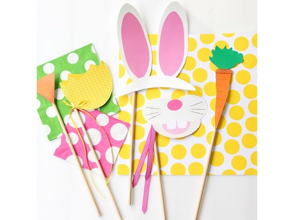 These props can be used all year.