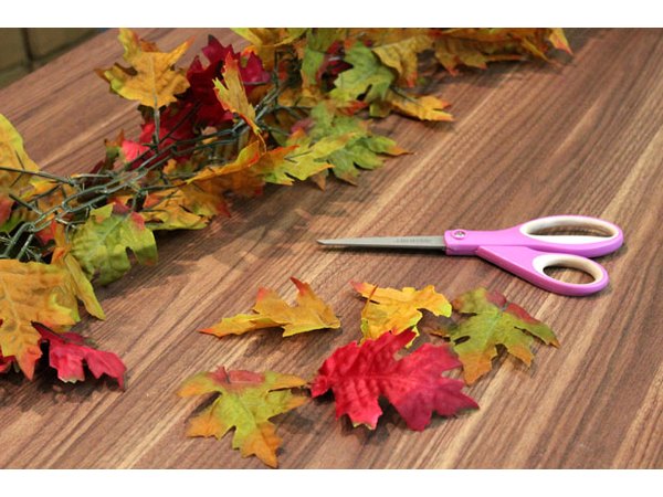 Cut artificial leaves