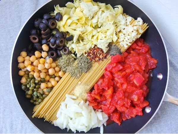 One Pot Spaghetti alla Puttanesca
