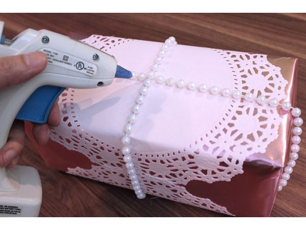 Wrap plastic pearls around the gift