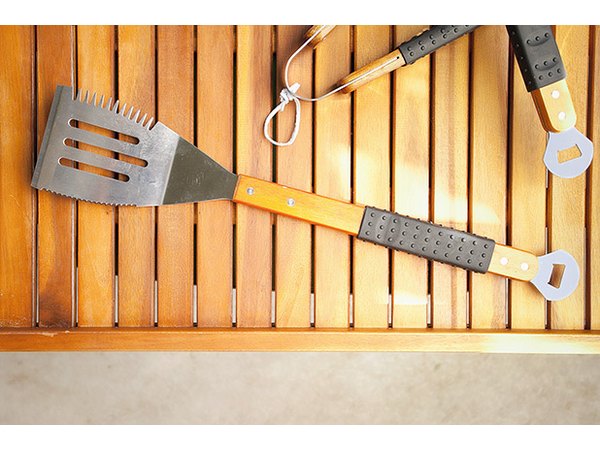 The angled blade of a spatula turner will help cleanly flip your grilled items.
