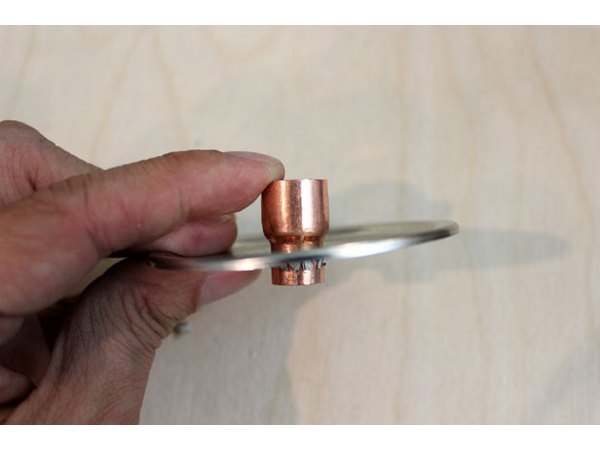 Push coupling reducer through the hole