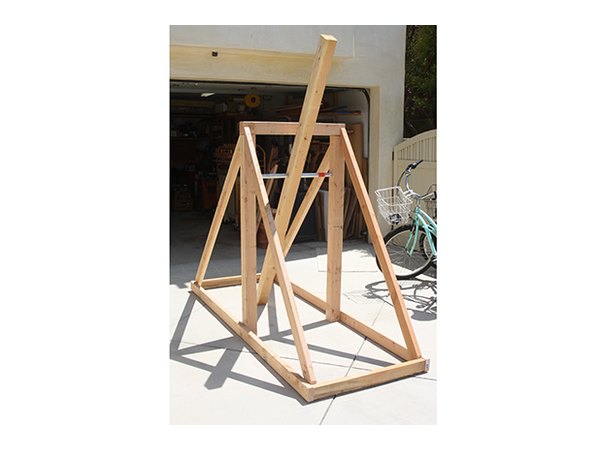 Assembled structure with 2x4 side supports.