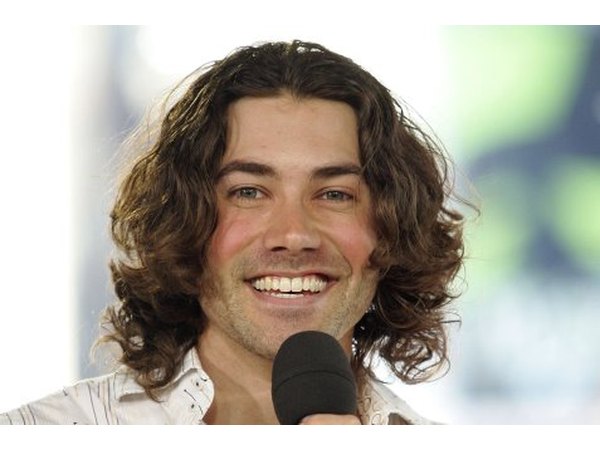 Ace Young: average singer, GREAT smile.