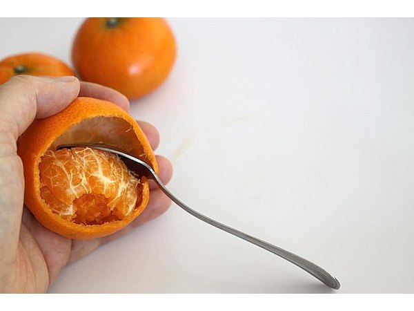 This is a juicy step! Do it over a sink.