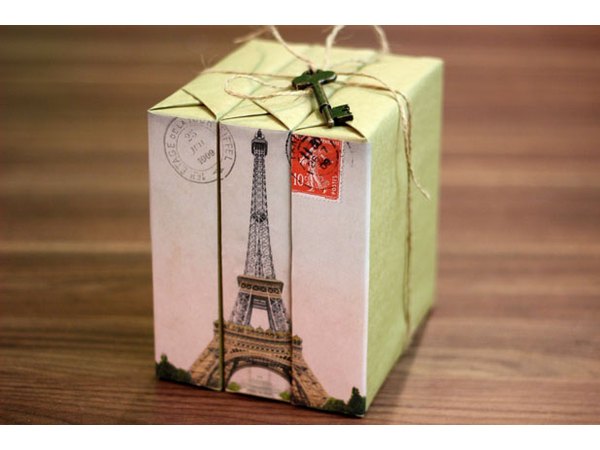 Tie twine around the boxes