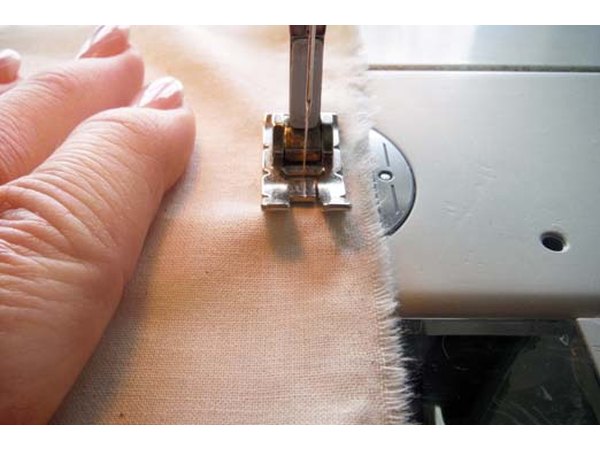 Sew the seams.