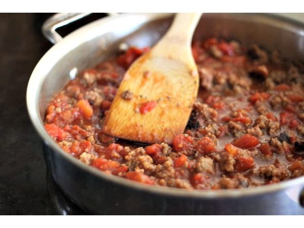 Tip: Use your favorite marinara sauce in place of canned tomatoes for even more flavor.