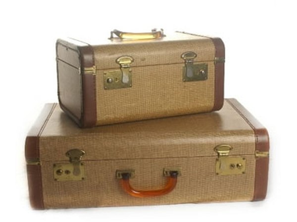 Learn how to pack efficiently at travel club meetings.