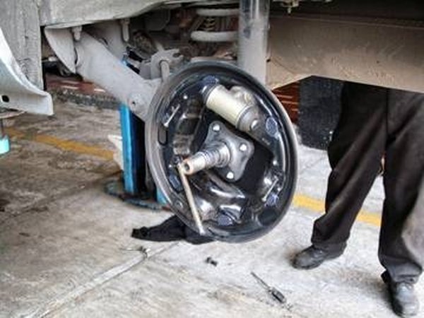 Garage floors can get messy.