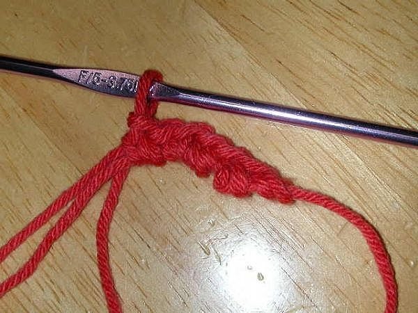 6 single crochets in ring made